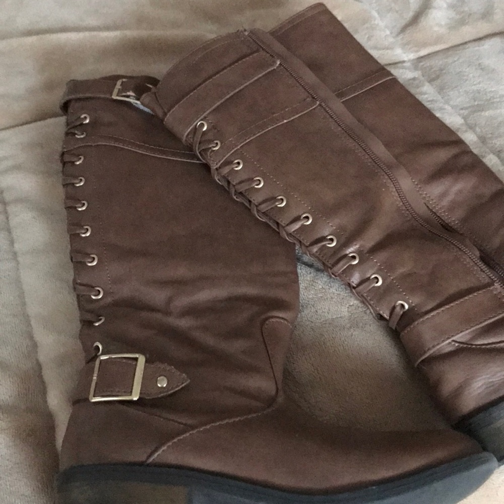 Brown boots